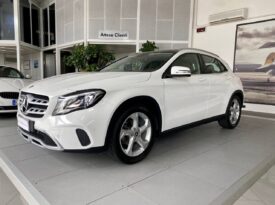 MERCEDES GLA 200 CDI 136 CV CAMBIO AUTOMATICO  MOD. PREMIUM+TETTO APRIBILE
