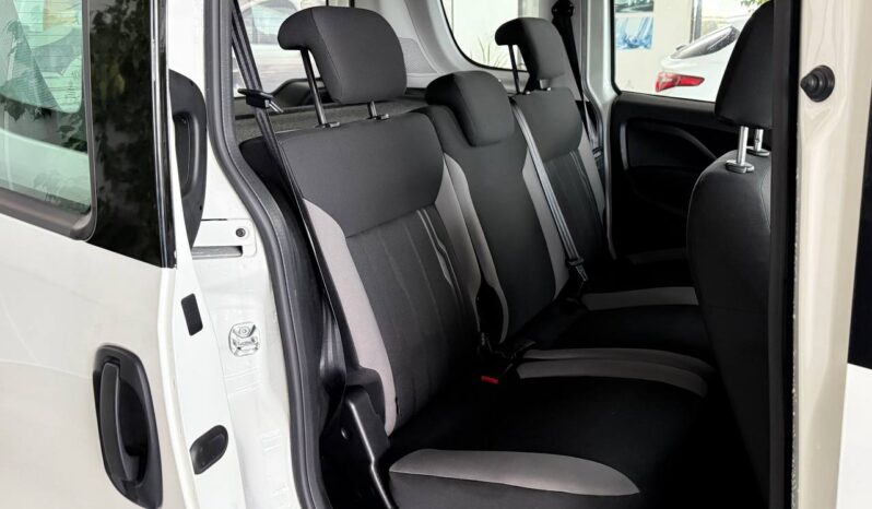FIAT DOBLO 1.6 M-JTD 120 CV S&S 5 POSTI (N1) AUTOCARRO *GUIDABILE DA NEOPATENTATI* pieno