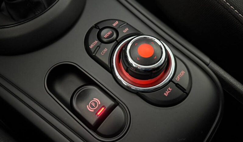 MINI COUNTRYMAN ONE D AUTOMATIK  MOD. BUSINESS  “GUIDABILE DA NEOPATENTATI” pieno