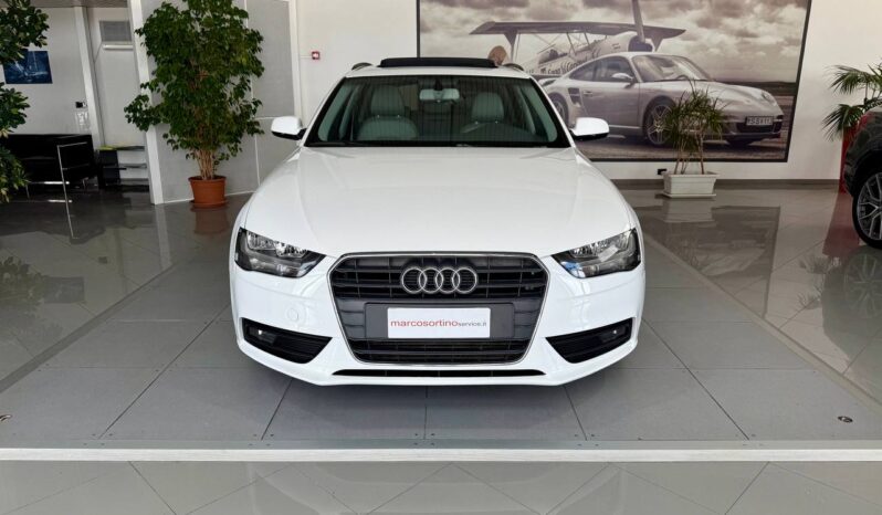 AUDI A4 AVANT 2.0 TDI 120 CV CAMBIO MANUALE + TETTO PANORAMICO ED APRIBILE “GUIDABILE DA NEOPATENTATI” pieno