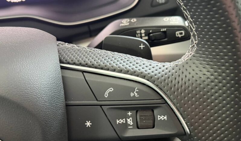 AUDI Q5 40 2.0 TDI 204CV MHEV 4WD CAMBIO S-TRONIC  MOD. S-LINE INTERNO ED ESTERNO + IDENTITY BLACK+ TETTO PANORAMICO ED APRIBILE pieno