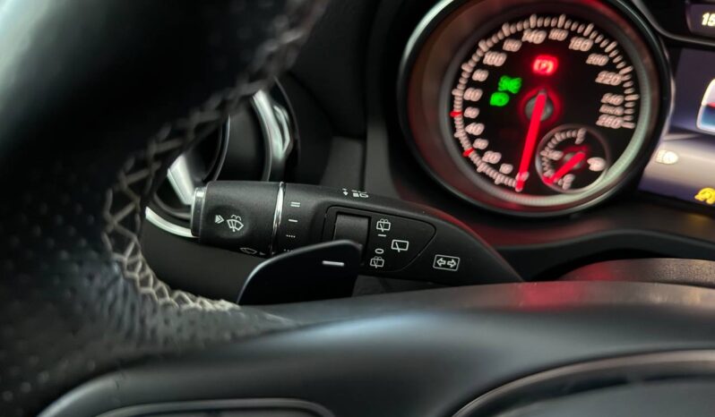 MERCEDES GLA 200 D AUTOMATIK MOD. PREMIUM “GUIDABILE DA NEOPATENTATI” pieno