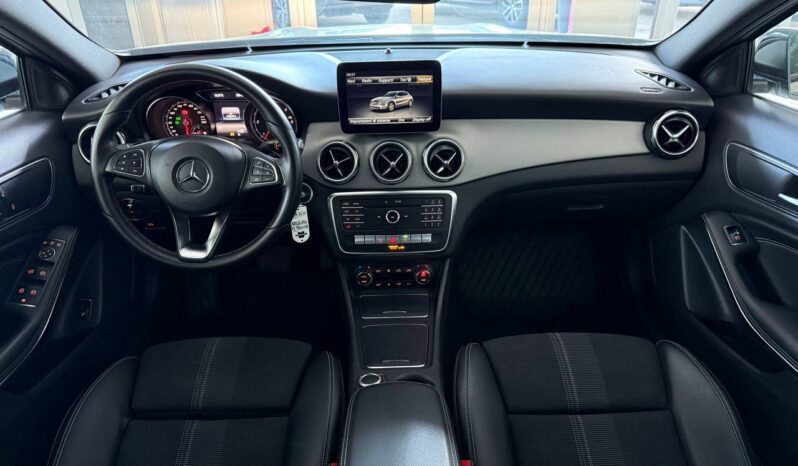 MERCEDES GLA 200 D AUTOMATIK MOD. PREMIUM “GUIDABILE DA NEOPATENTATI” pieno