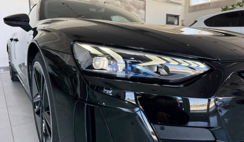 Audi RS e-tron GT pieno