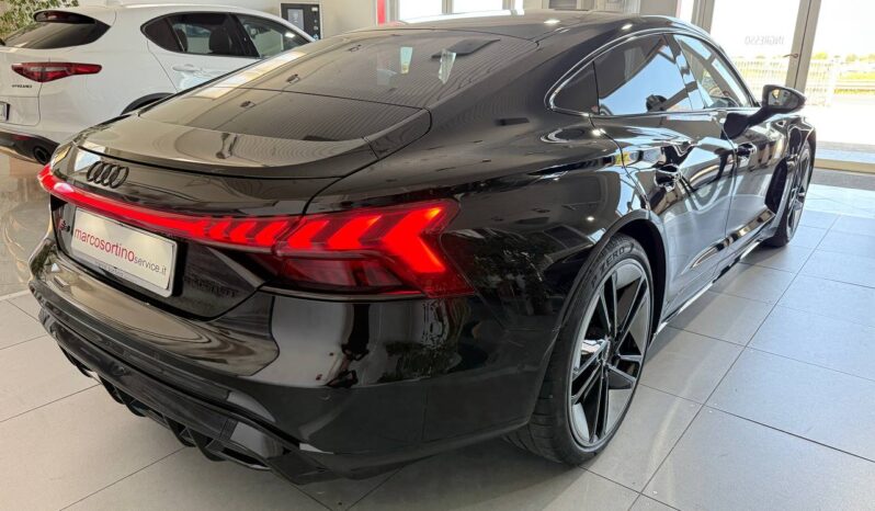 Audi RS e-tron GT pieno