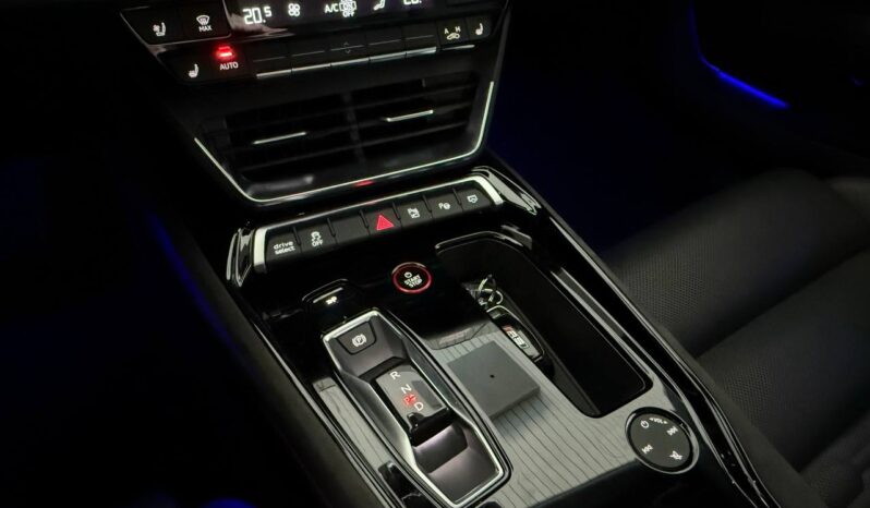 Audi RS e-tron GT pieno