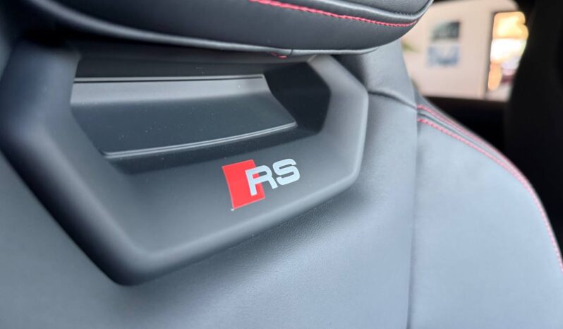 Audi RS e-tron GT pieno