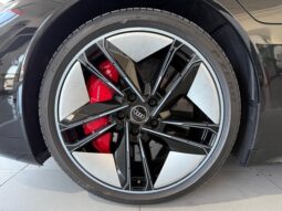 Audi RS e-tron GT pieno