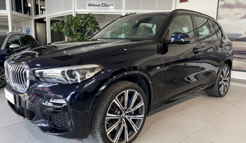 BMW X5 X-Drive 3.0 D 265CV 48V MHEV MOD. M-SPORT + TETTO PANORAMICO ED APRIBILE pieno