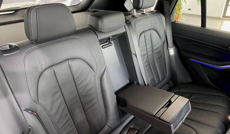 BMW X5 X-Drive 3.0 D 265CV 48V MHEV MOD. M-SPORT + TETTO PANORAMICO ED APRIBILE pieno