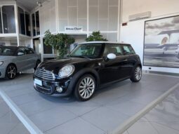 MINI COOPER D 1.6 110CV CAMBIO MANUALE +TETTO PANORAMICO ED APRIBILE “GUIDABILE DA NEOPATENTATI”
