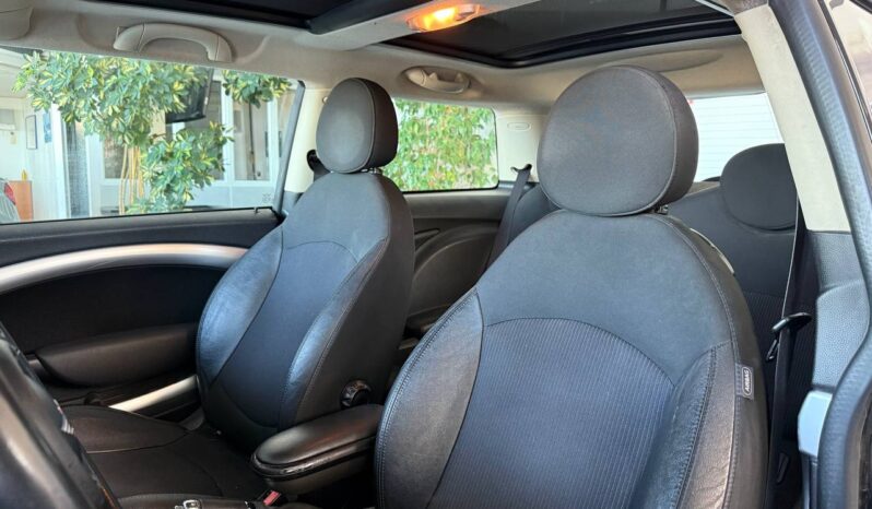 MINI COOPER D 1.6 110CV CAMBIO MANUALE +TETTO PANORAMICO ED APRIBILE “GUIDABILE DA NEOPATENTATI” pieno