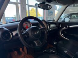 MINI COOPER D 1.6 110CV CAMBIO MANUALE +TETTO PANORAMICO ED APRIBILE “GUIDABILE DA NEOPATENTATI” pieno