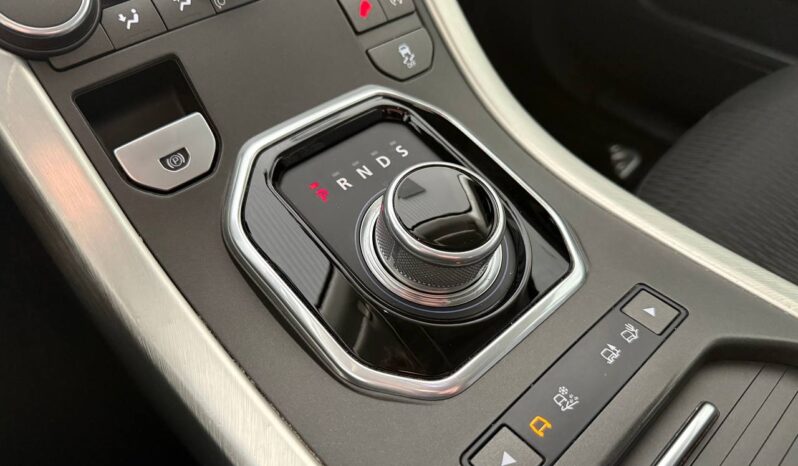 LAND ROVER EVOQUE 4WD 2.0 TD4 150 CV AUTOMATICO MOD. BUSINESS PREMIUM PURE “GUIDABILE DA NEOPATENTATI” pieno