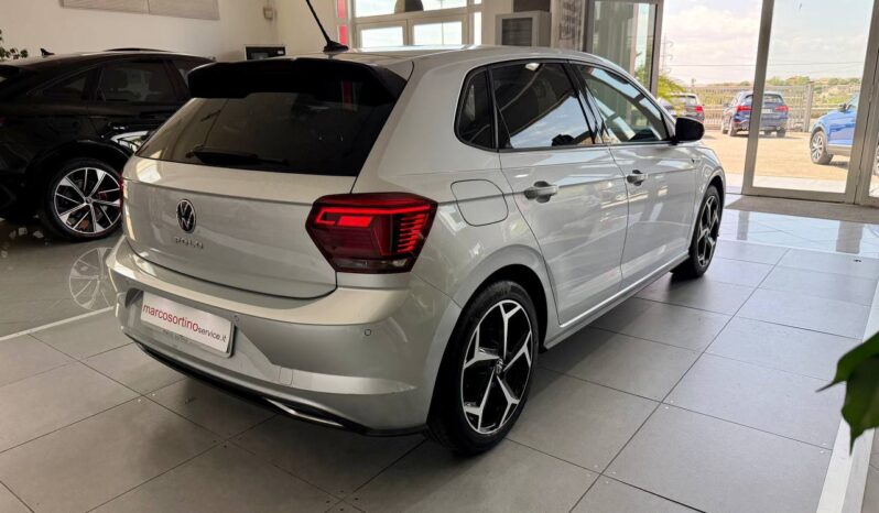 VOLKSWAGEN POLO 1.0 TSI 95 CV MOD. R-LINE “GUIDABILE DA NEOPATENTATI” pieno