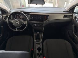 VOLKSWAGEN POLO 1.0 TSI 95 CV MOD. R-LINE “GUIDABILE DA NEOPATENTATI” pieno