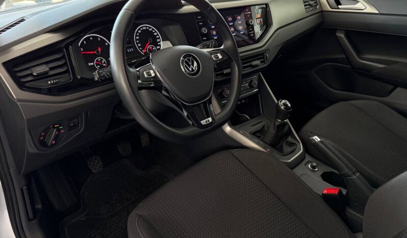 VOLKSWAGEN POLO 1.0 TSI 95 CV MOD. R-LINE “GUIDABILE DA NEOPATENTATI” pieno