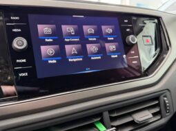 VOLKSWAGEN POLO 1.0 TSI 95 CV MOD. R-LINE “GUIDABILE DA NEOPATENTATI” pieno