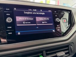 VOLKSWAGEN POLO 1.0 TSI 95 CV MOD. R-LINE “GUIDABILE DA NEOPATENTATI” pieno