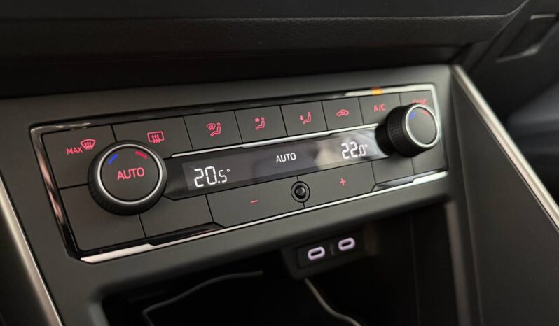 VOLKSWAGEN POLO 1.0 TSI 95 CV MOD. R-LINE “GUIDABILE DA NEOPATENTATI” pieno