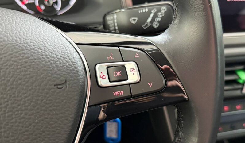 VOLKSWAGEN POLO 1.0 TSI 95 CV MOD. R-LINE “GUIDABILE DA NEOPATENTATI” pieno
