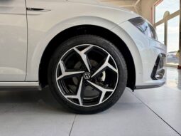 VOLKSWAGEN POLO 1.0 TSI 95 CV MOD. R-LINE “GUIDABILE DA NEOPATENTATI”