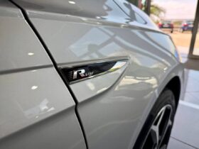 VOLKSWAGEN POLO 1.0 TSI 95 CV MOD. R-LINE “GUIDABILE DA NEOPATENTATI”