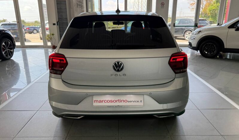 VOLKSWAGEN POLO 1.0 TSI 95 CV MOD. R-LINE “GUIDABILE DA NEOPATENTATI” pieno